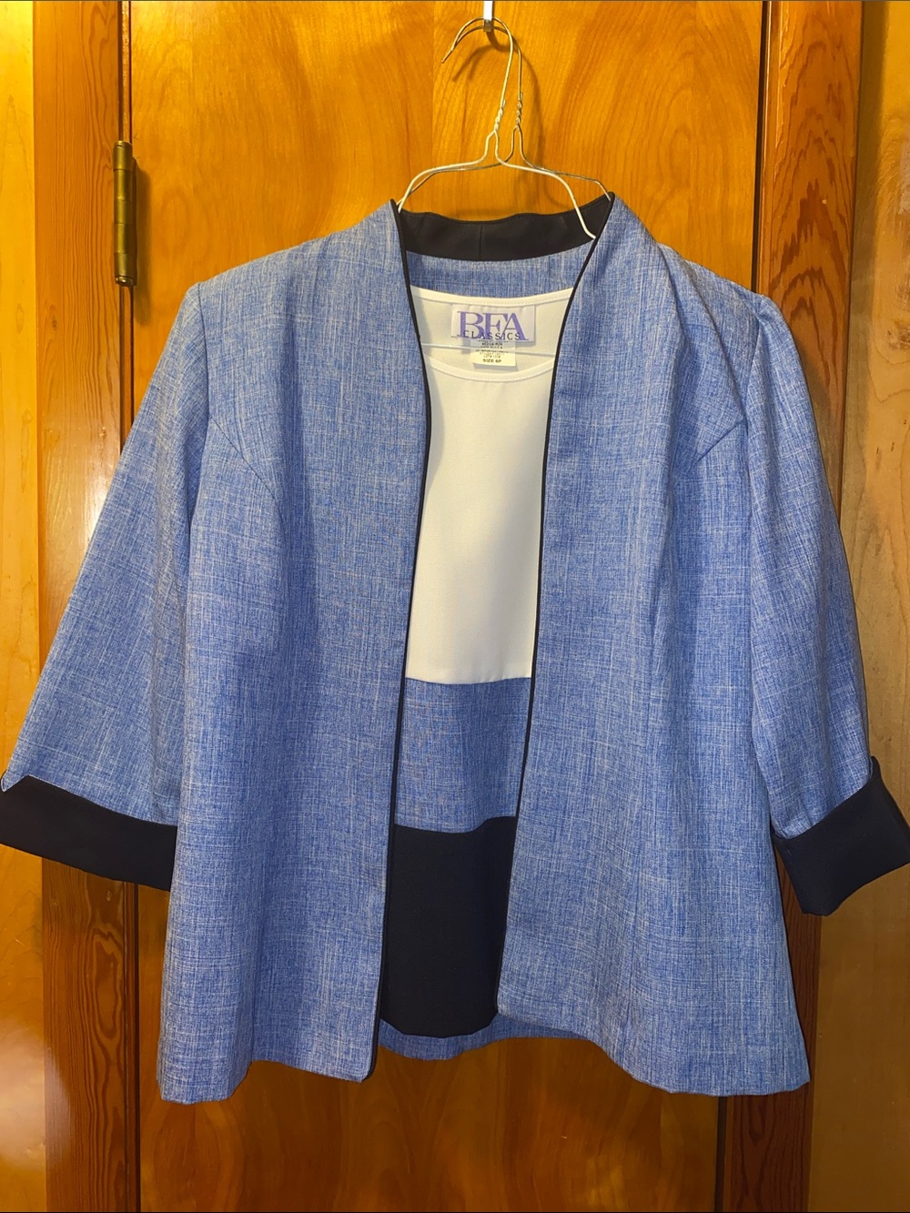 2-Piece Women’s Blazer Set with Matching Top